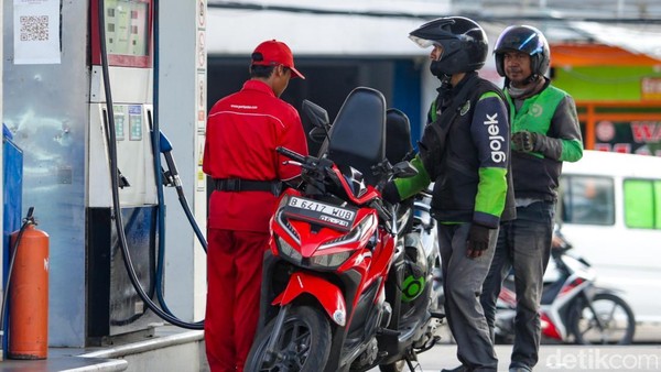 isu bbm naik 10 persen