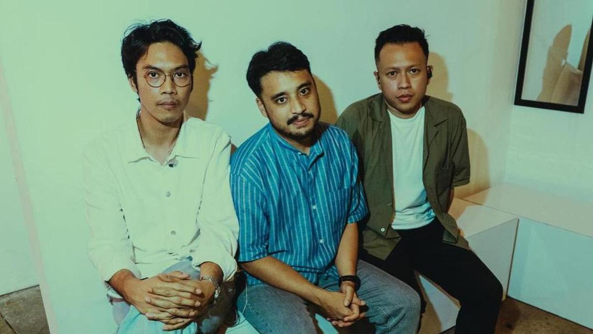 ini abadi perunggu