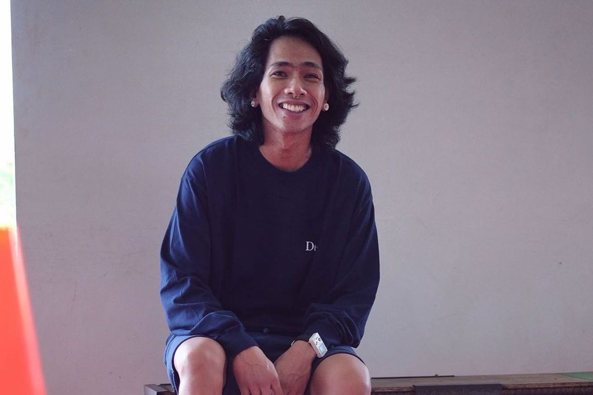 makna lagu sisi potret